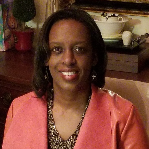 Hi! I'm Jacquie, Mostly shopping. Check my closet! - Picture 1 of 1